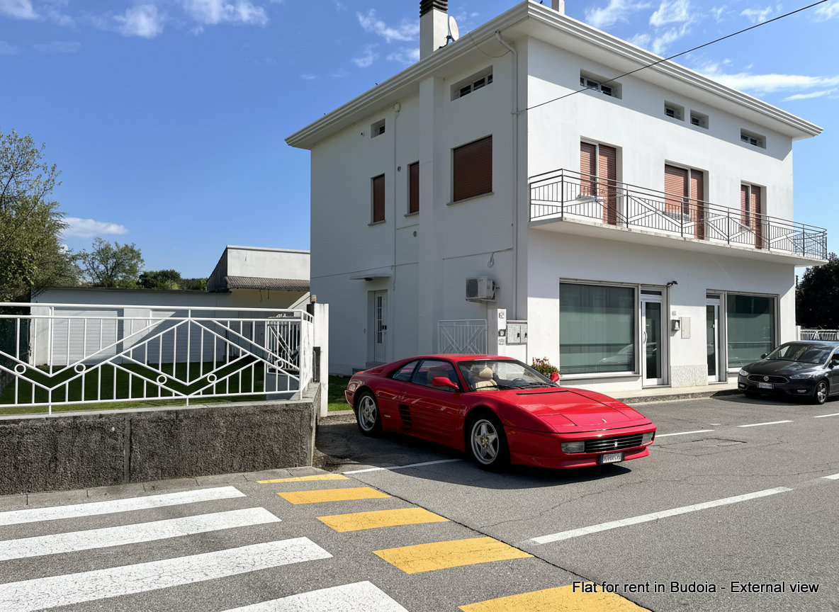 Esterno / House